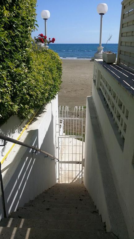 Casa Isa Villa Nettuno Exterior photo